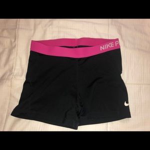 Black Nike Pro shorts